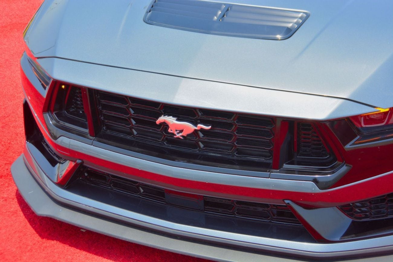 Ford Mustang STANDARD