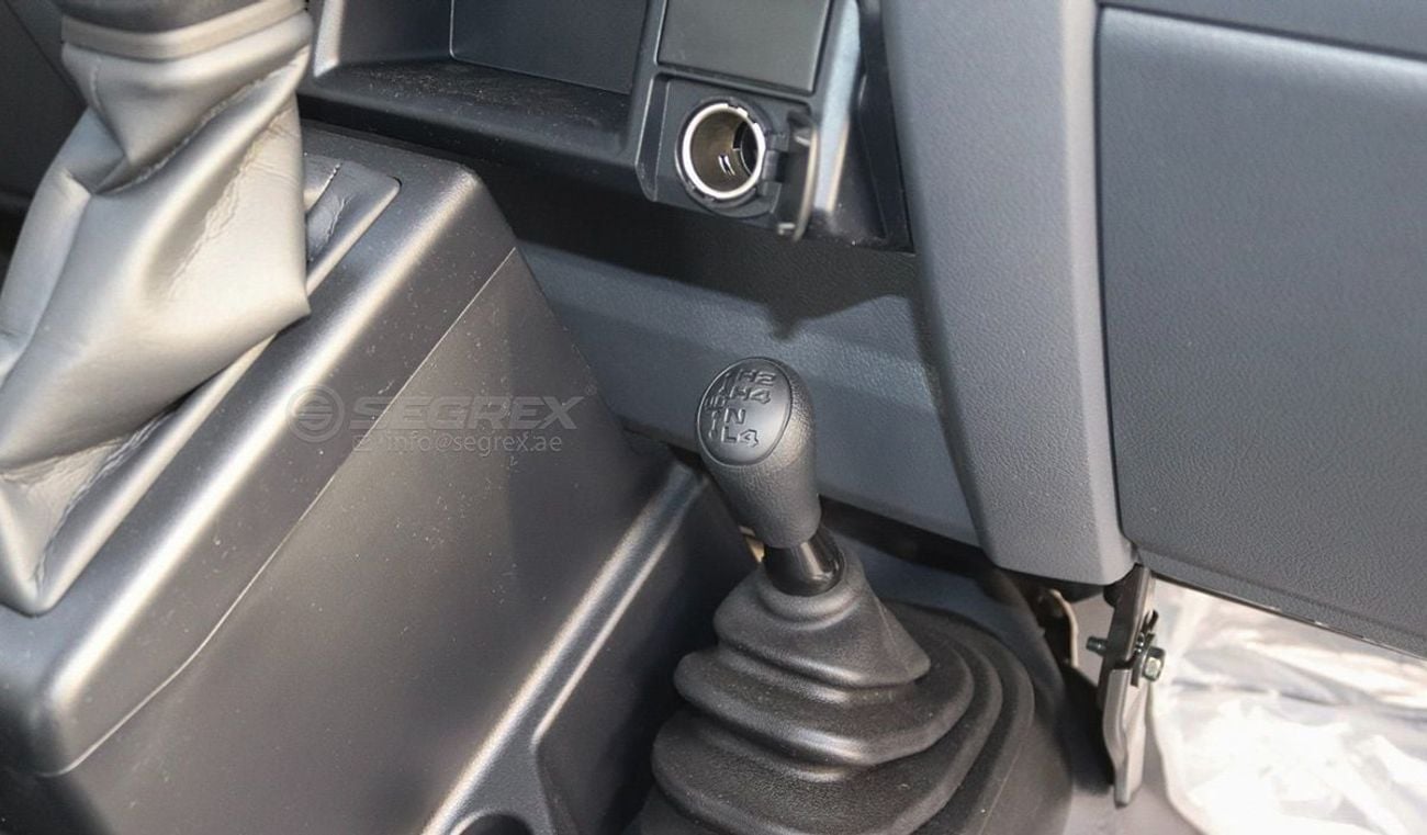 Toyota Land Cruiser 70 LC78 Hardtop . 4.0L . 6-Speed Automatic . Petrol . 4WD . 8 Seats . 3 Doors For Export