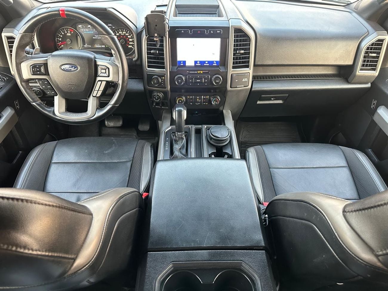 Ford F-150 RAPTOR SUPER CAB