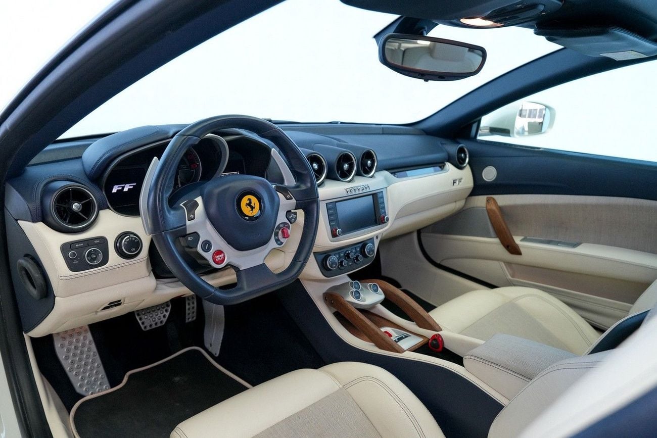 Ferrari FF STANDARD