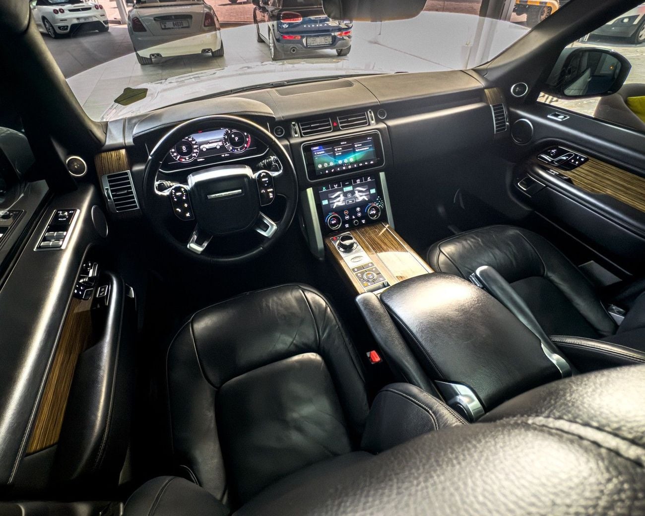 Land Rover Range Rover HSE Land Rover Range Rover 2019 GCC specs