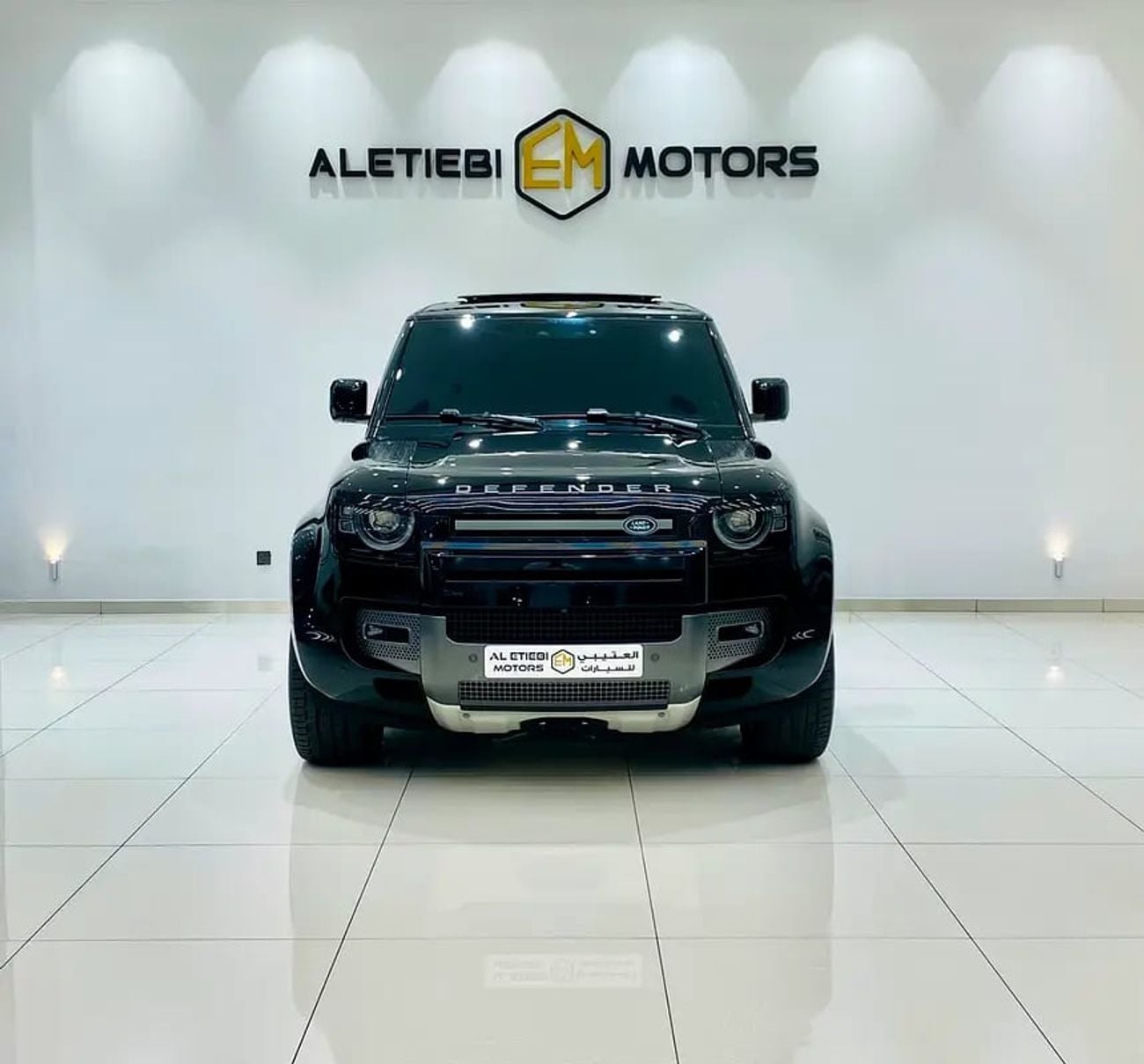 لاند روفر ديفندر 90 V8 Edition P525 - European Specs