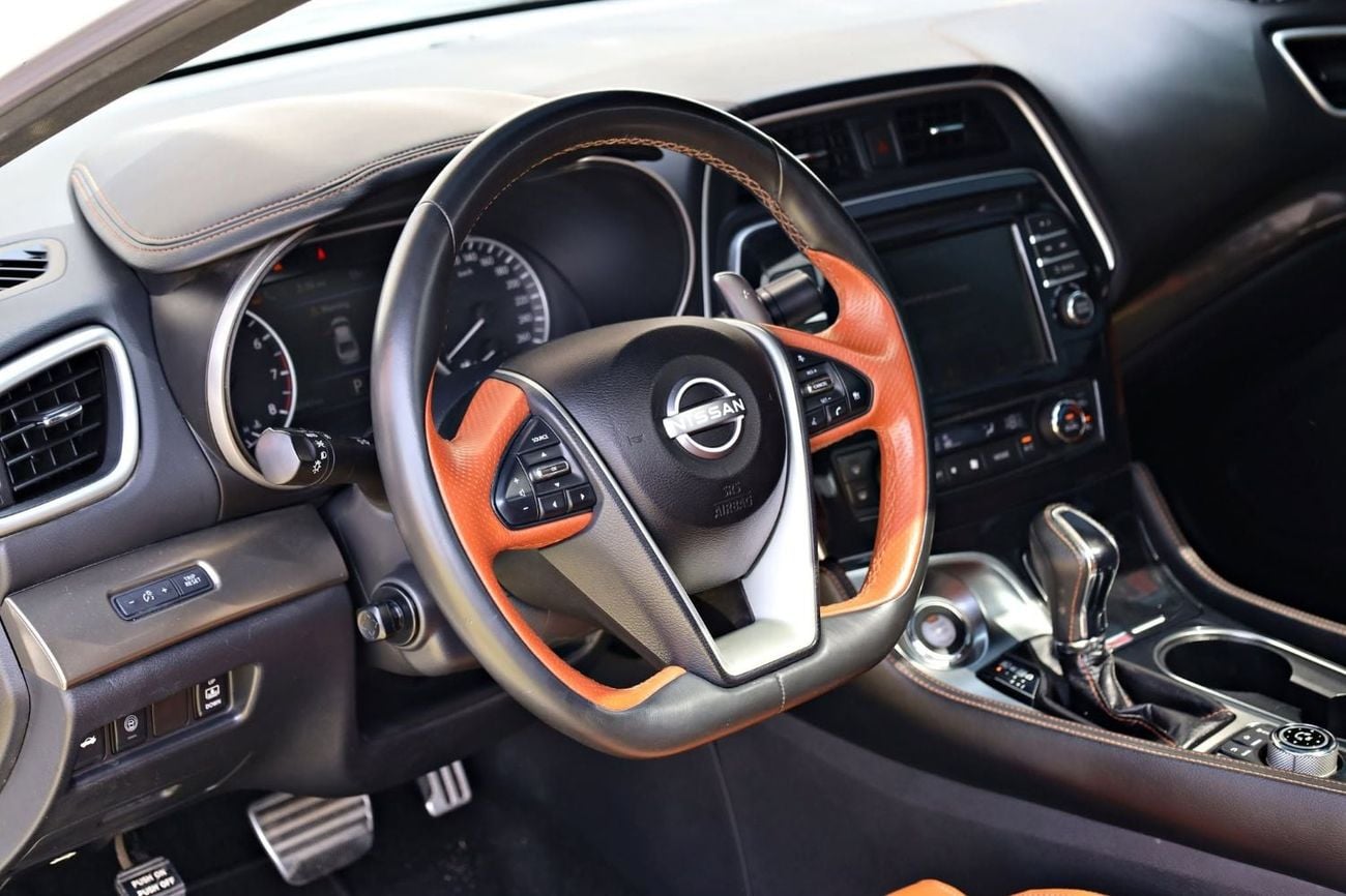 Nissan Maxima SR