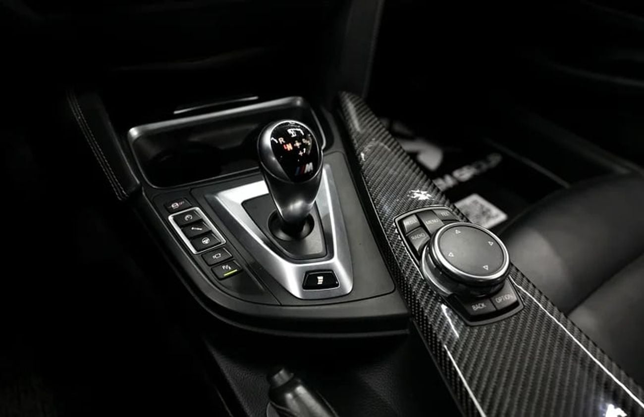 بي أم دبليو M4 CS 425 Hp | Full Option | Under Warranty Till | Free Insurance + Registration | Ref#H56946