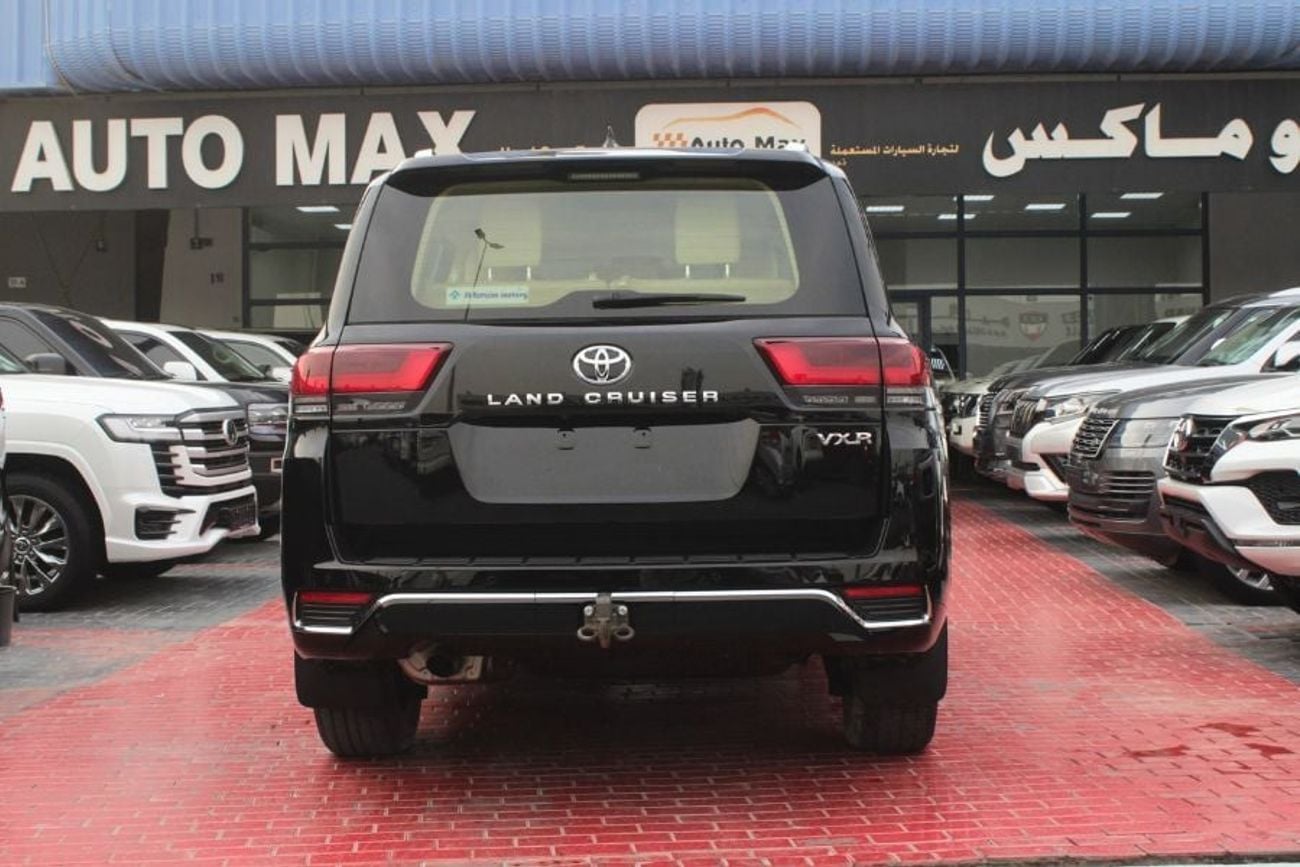 Toyota Land Cruiser VXR UNDER WARRANTY FROM AL FUTTAIM, GCC
