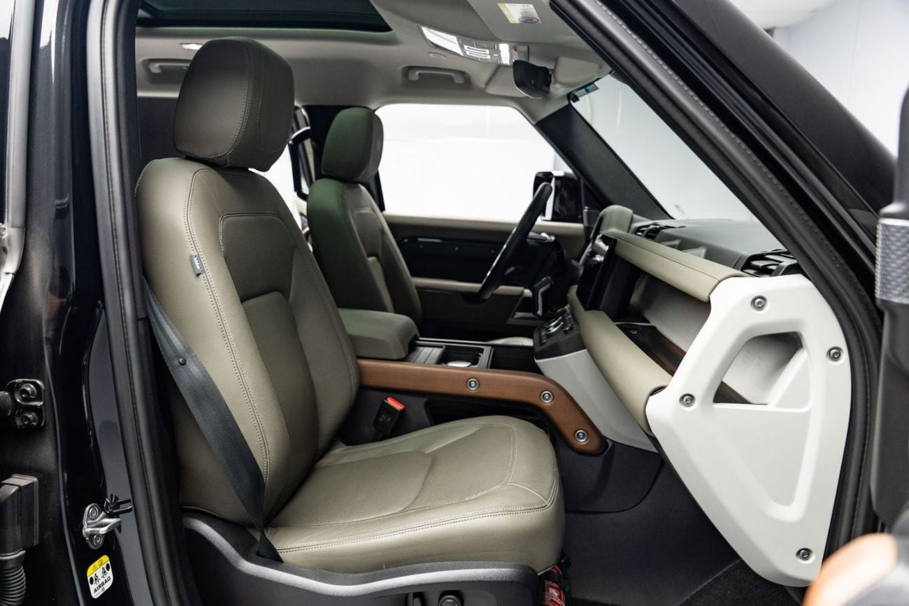 Land Rover Defender 110 SE P300 BUY NOW, PAY 2027 | THE BLACKLINE STANDARD | 2028 Al Tayer Warranty, GCC