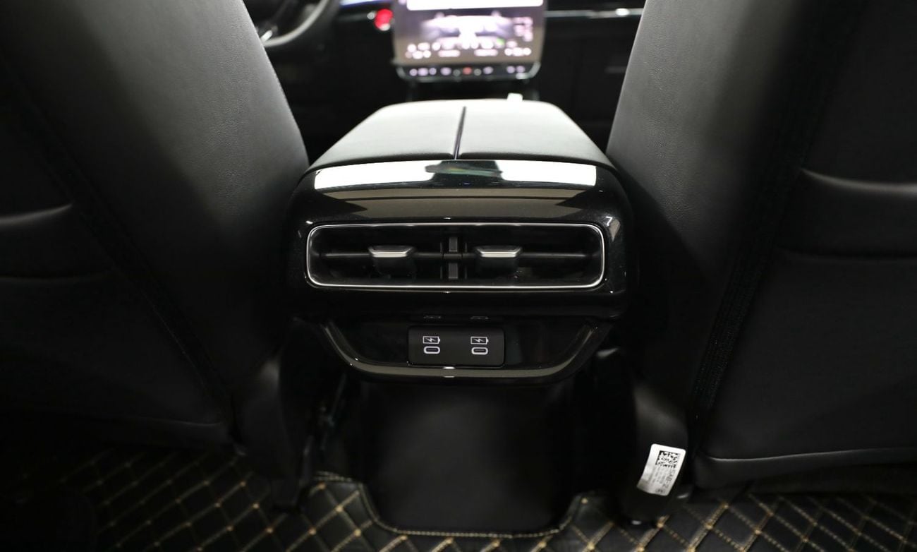 Honda eNS2 Explorer Edition