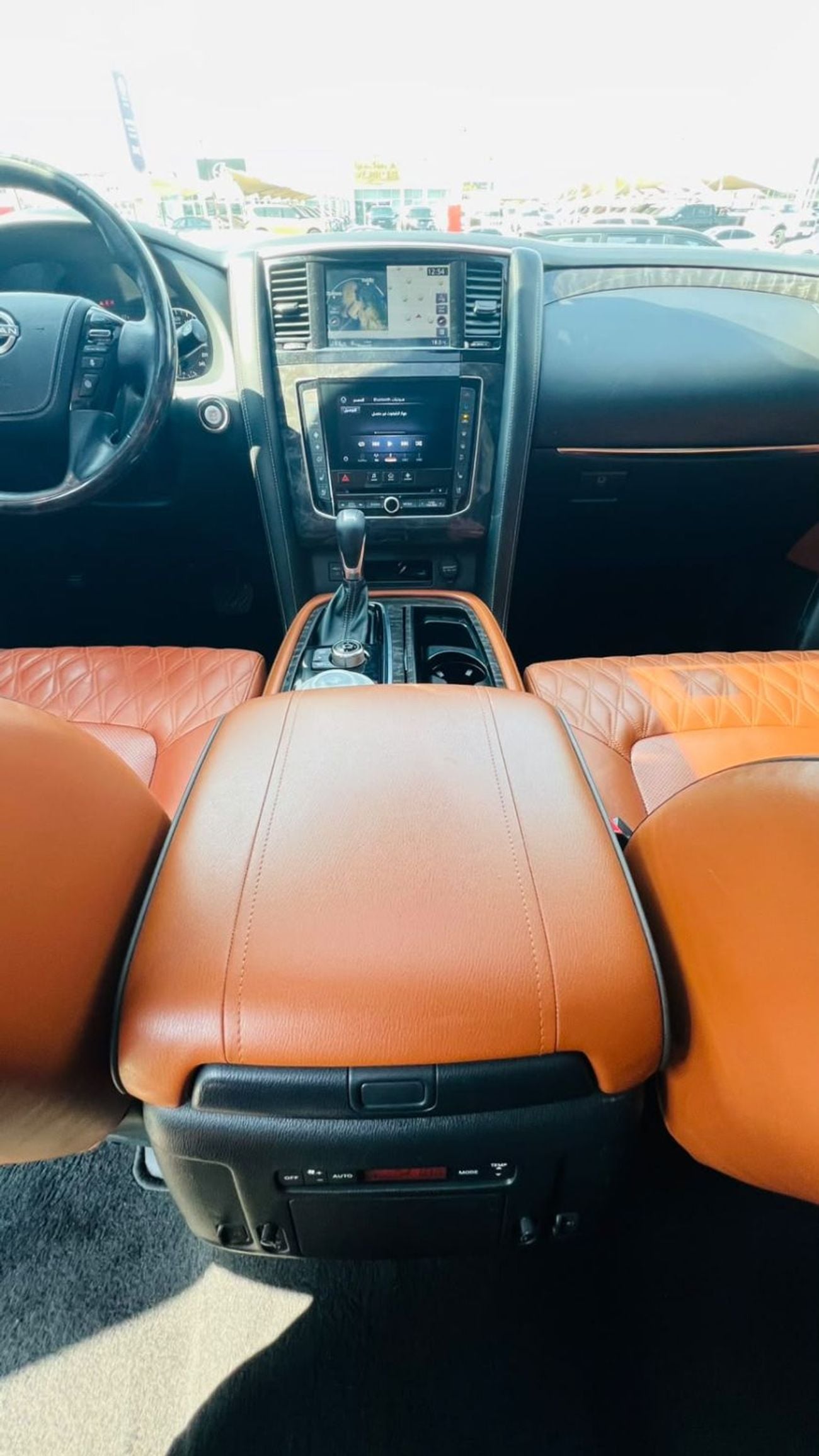 نيسان باترول LE بلاتينيوم سيتي محرك 5.6 لتر/V8