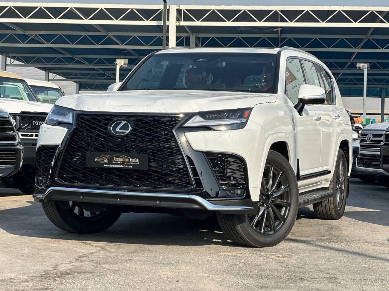 Lexus LX600 F SPORT