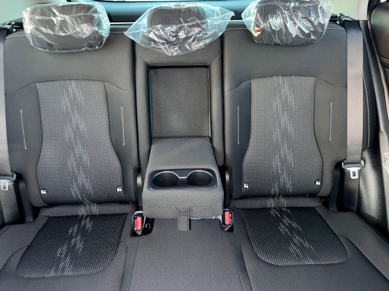 Kia Sportage LX 2.0L Petrol FWD 2025 Solovakian Export Price @ 87,500 AED