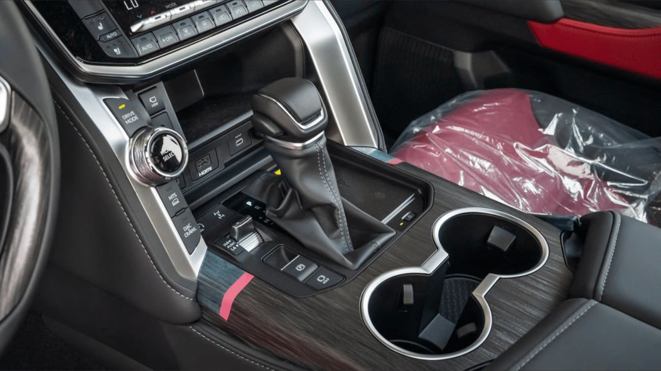 Toyota Land Cruiser VXR