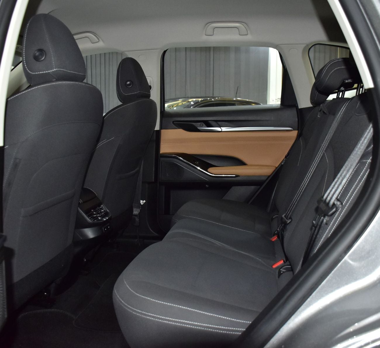 Haval H6 BASIC EXCELLENT DEAL for our Haval H6 2.0 GDiT ( 2023 Model ) in Grey Color GCC Specs