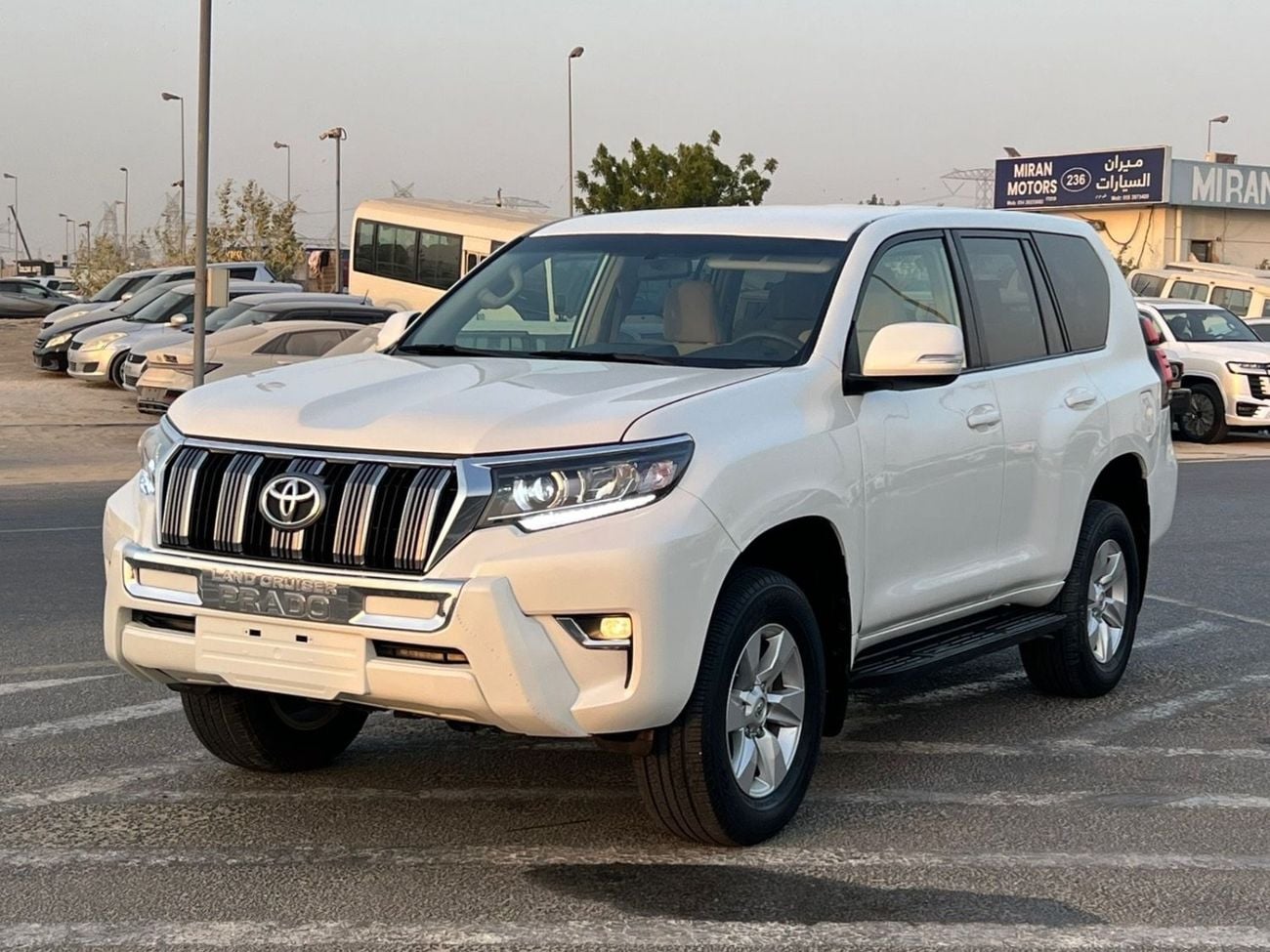Toyota Prado 2023 Toyota Prado TX 2.7L V4- AWD 4x4 - No accident Rear Sensor -