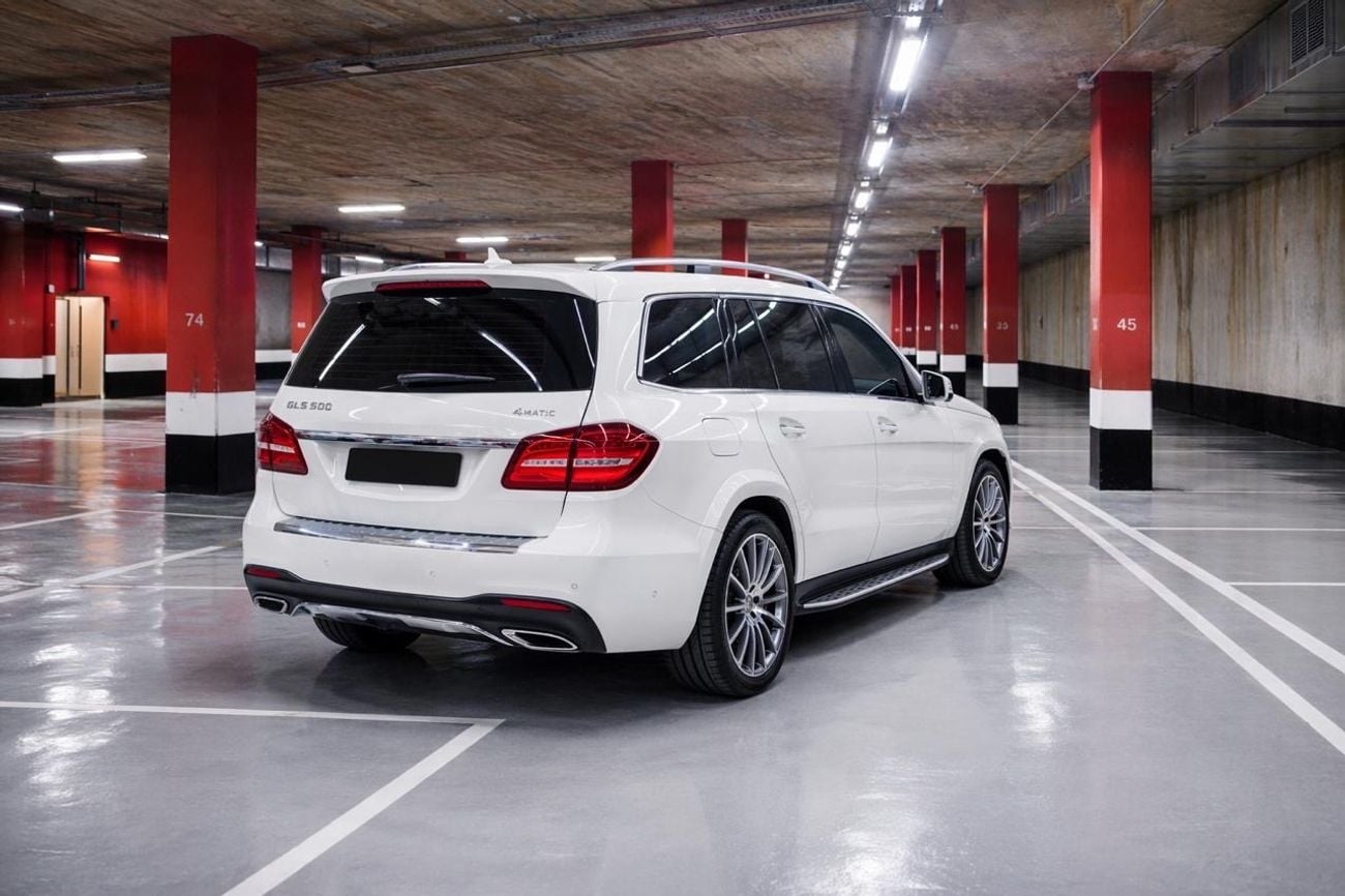 مرسيدس بنز GLS 500 STANDARD