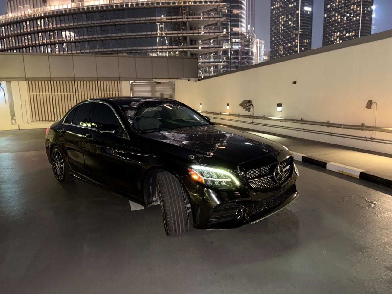 Mercedes Benz C300 STANDARD