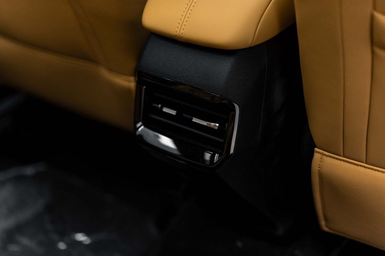 MG HS LUXURY 1.5L - White Inside Brown | Export Only