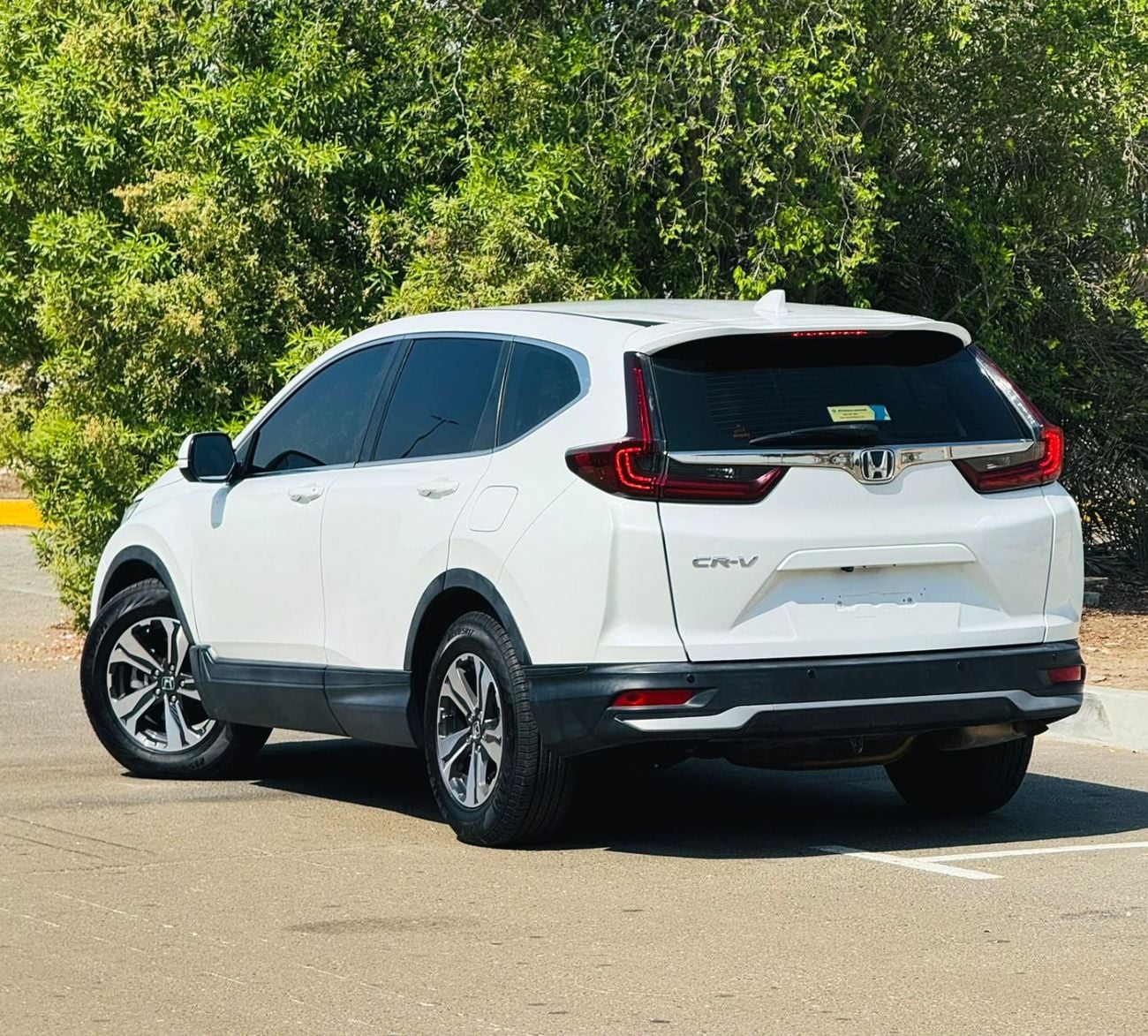 Honda CR-V DX 999-Monthly l GCC I Agency Maintain l Accident Free