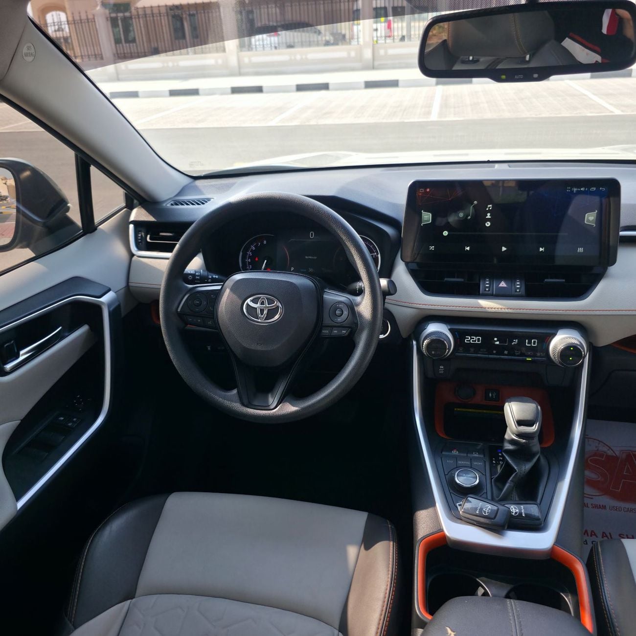 Toyota RAV4 ADVENTURE