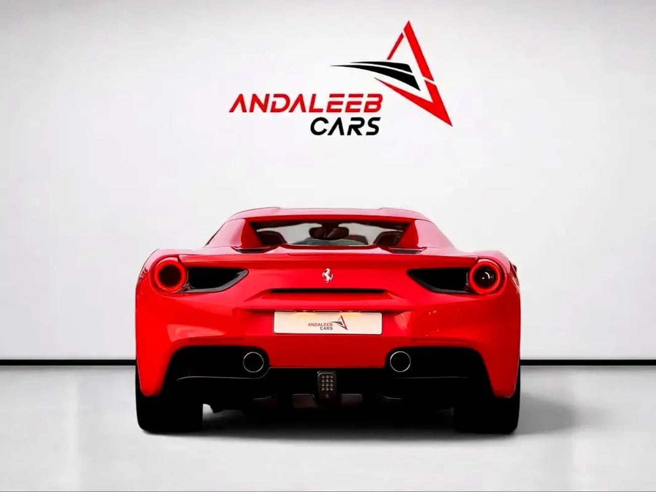 Ferrari 488 Spider SPIDER | 670 HP V8 | FULL AL TAYER SERVICE HISTORY | GCC