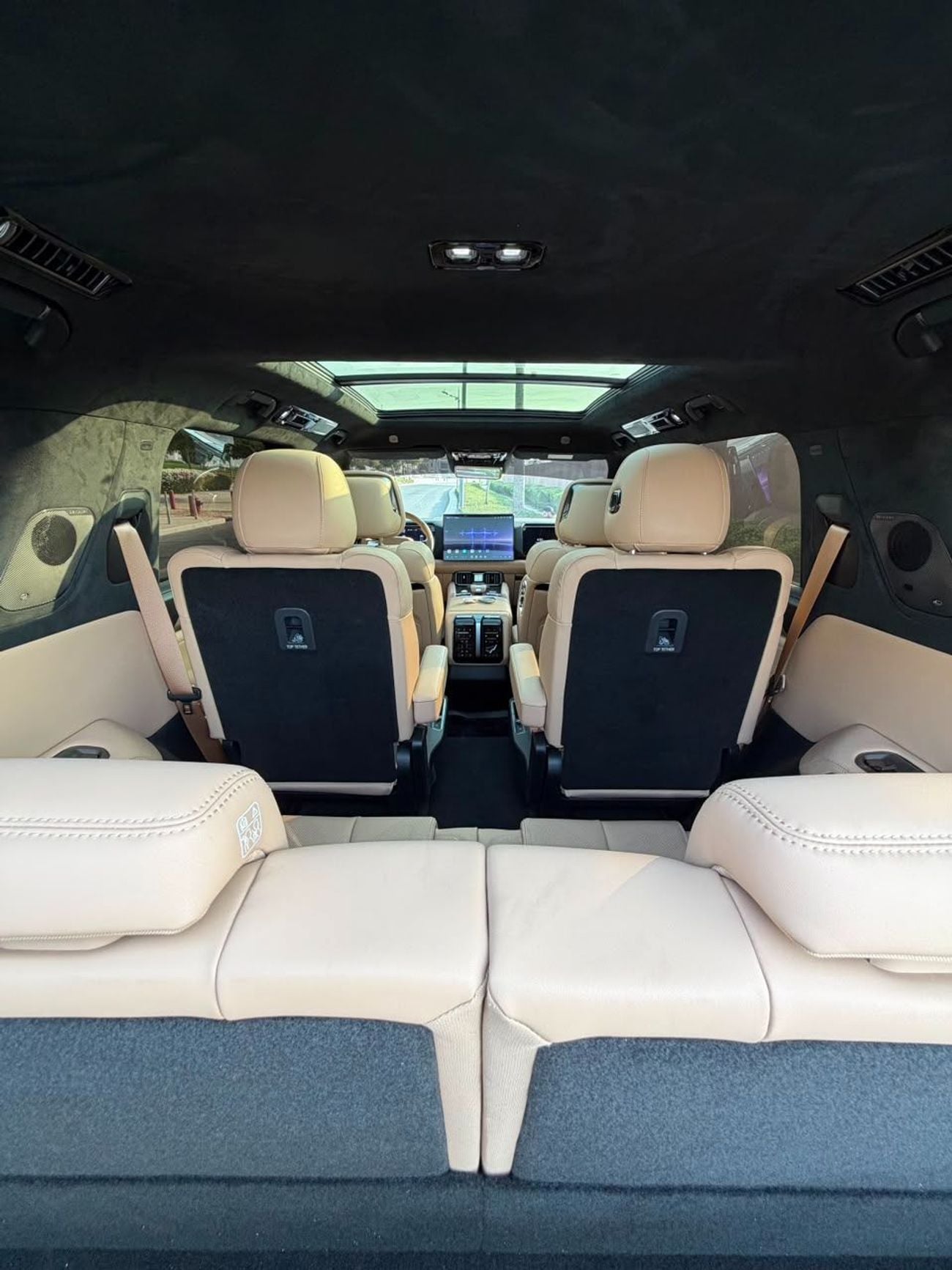 BYD Leopard 8 DELUX
