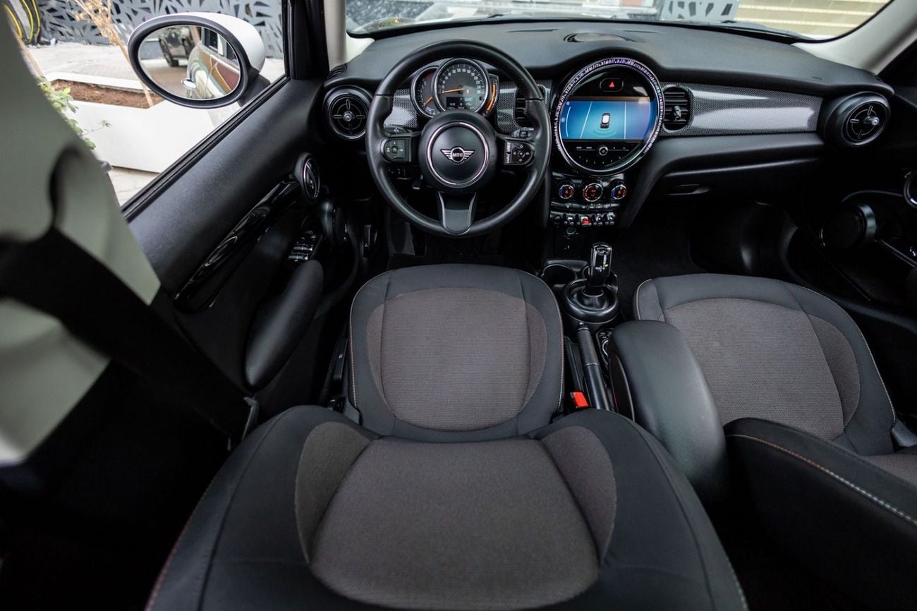 MINI Cooper STD MINI Cooper 2024 GCC | Warranty