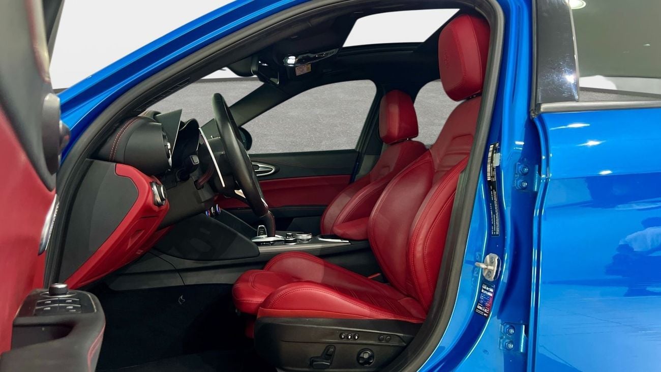 Alfa Romeo Giulia VELOCE | 2022 | Special Offer | Gargash Warranty & Service | Free insurance | Finance from 0.99%