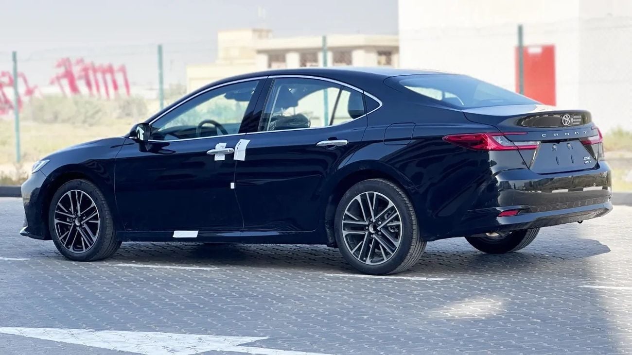 Toyota Camry LUMIERE HEV