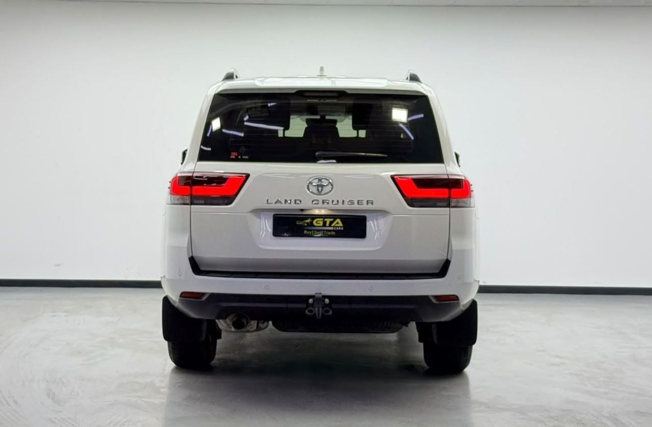 تويوتا لاند كروزر EXR 2025 Toyota Land Cruiser 300 EXR, Toyota Warranty+Full Service History, GCC Specs.