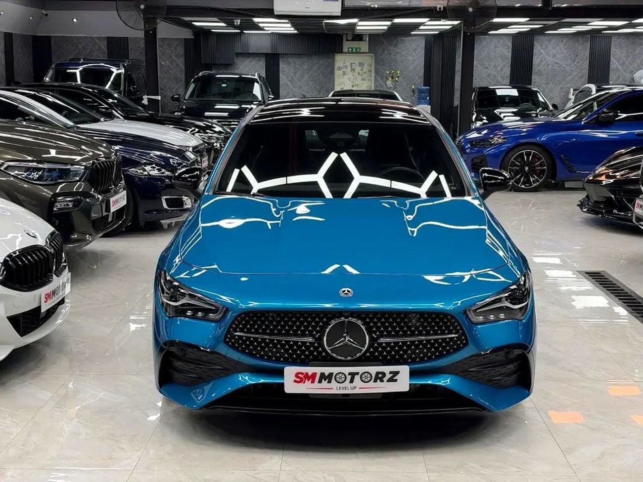 Mercedes Benz CLA250 PREMIUM