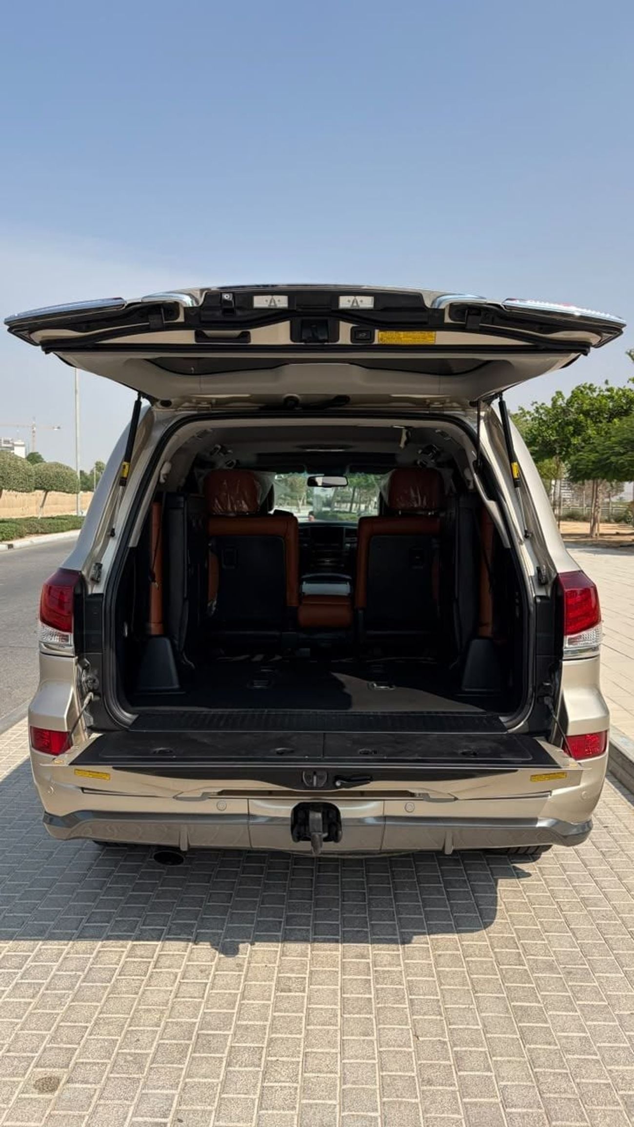 Lexus LX570 PLATINUM