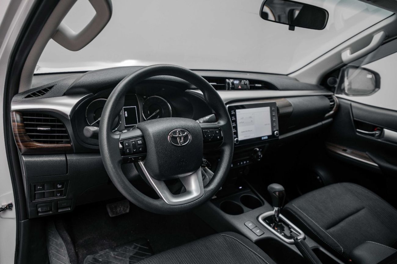 Toyota Hilux SR5 2.8L - Platinum White Inside Black | Export Only