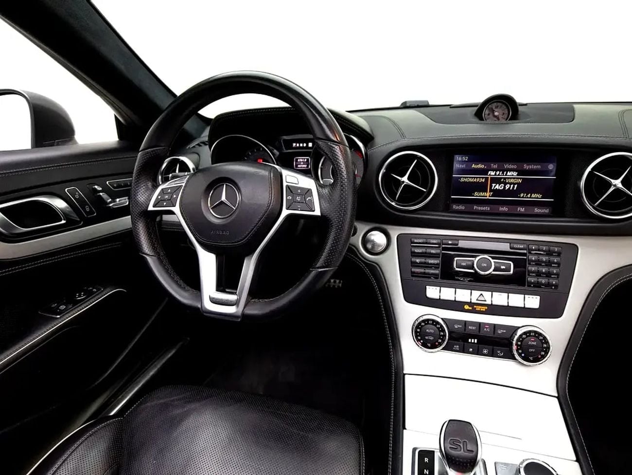 Mercedes Benz SL350 SL350 | GCC Spec