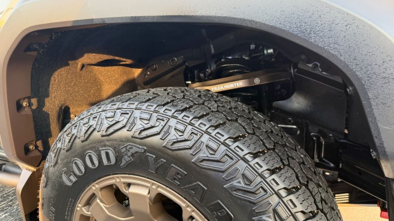تويوتا تاكوما TOYOTA TACOMA TRAIL HUNTER | ٢٠٢٦ | آي-فورس ماكس | محرك هجين توربو سعة ٢.٤ لتر | ٣٢٦ حصان | دفع رباعي