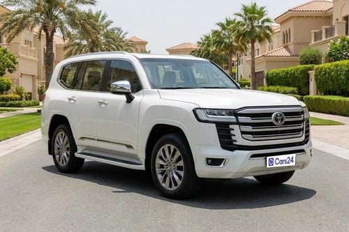 Toyota Land Cruiser VXR 2025 | AED 4133/Month | 0 DP | 30 Day Return | Warranty | Service History
