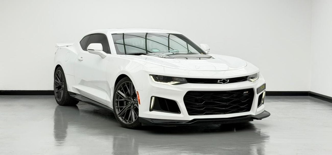 شيفروليه كامارو ZL1 CARBON FIBER شيفروليه كامارو ZL1 موديل 2020، ضمان شيفروليه ساري حتى أغسطس 2030، سجل صيانة كامل من شيفروليه، دول م