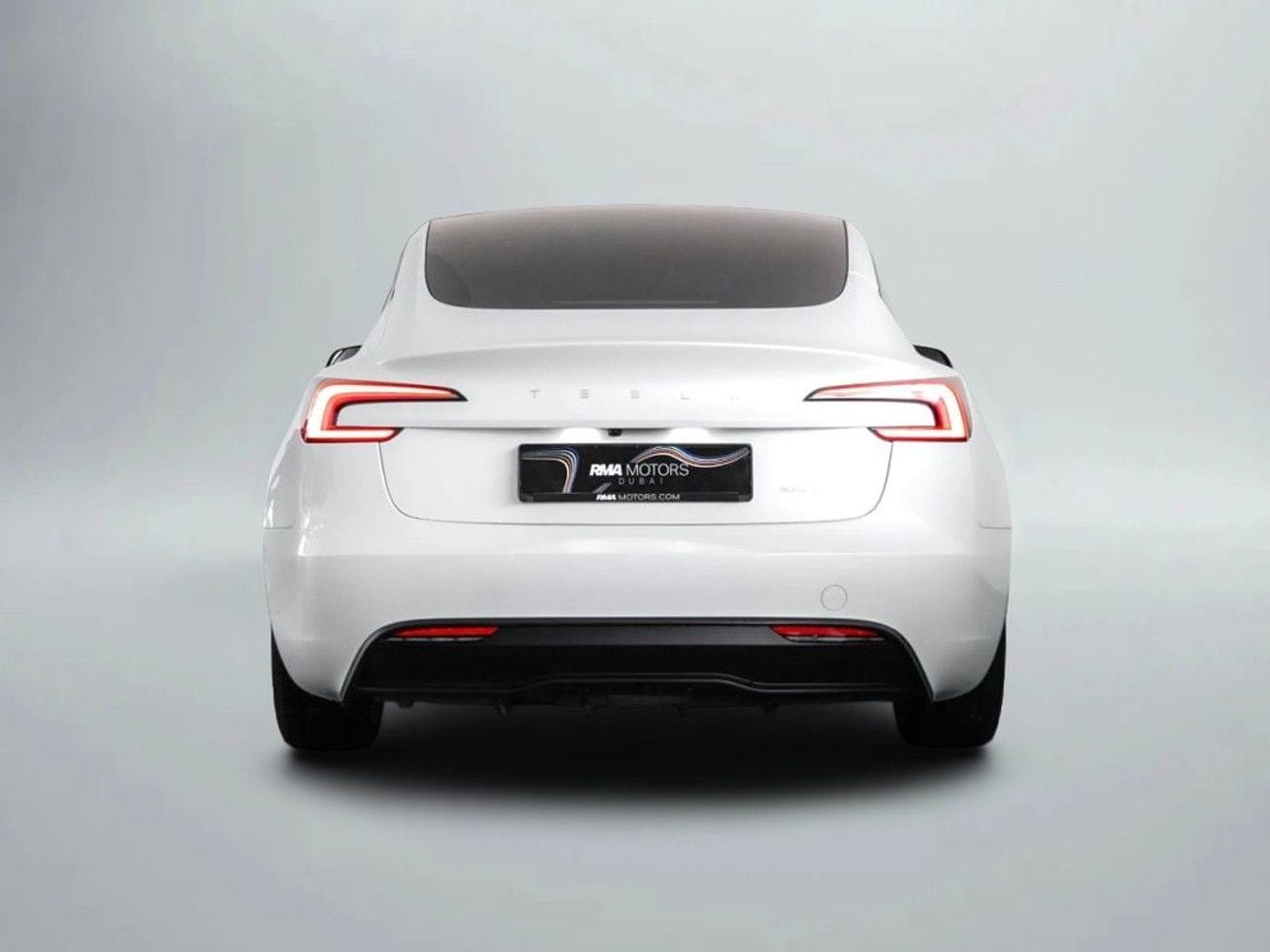 Tesla Model 3 LONG RANGE