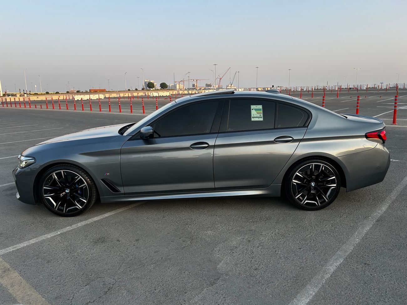 بي أم دبليو 530i LUXURY M SPORT PACKAGE