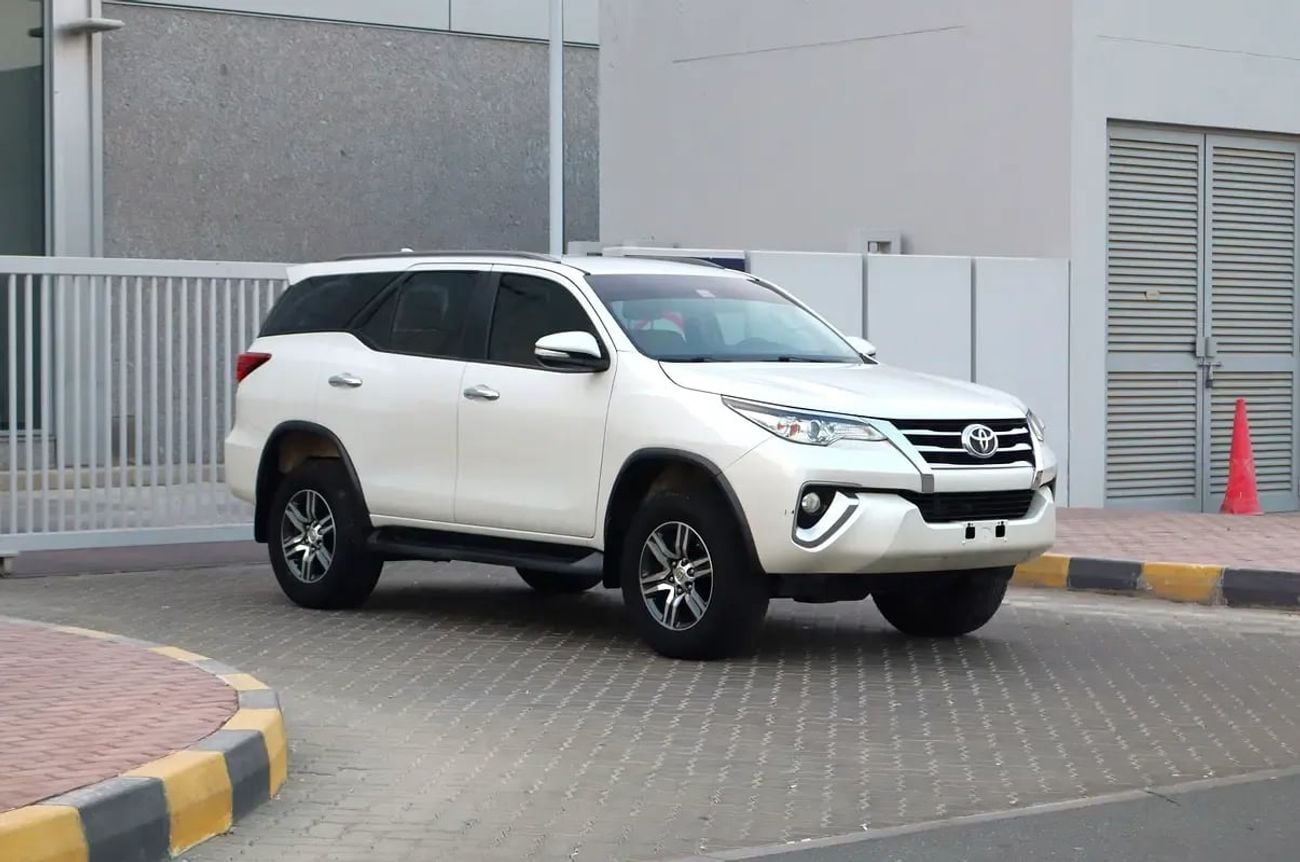 Toyota Fortuner GXR Toyota Fortuner 2016 GCC specs