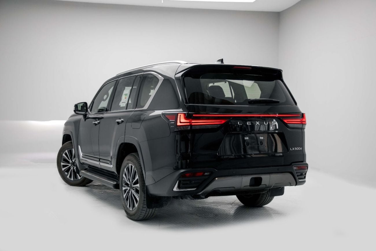 لكزس LX 500 D 3.3L - Graphite Black Inside Crimson | Export Only