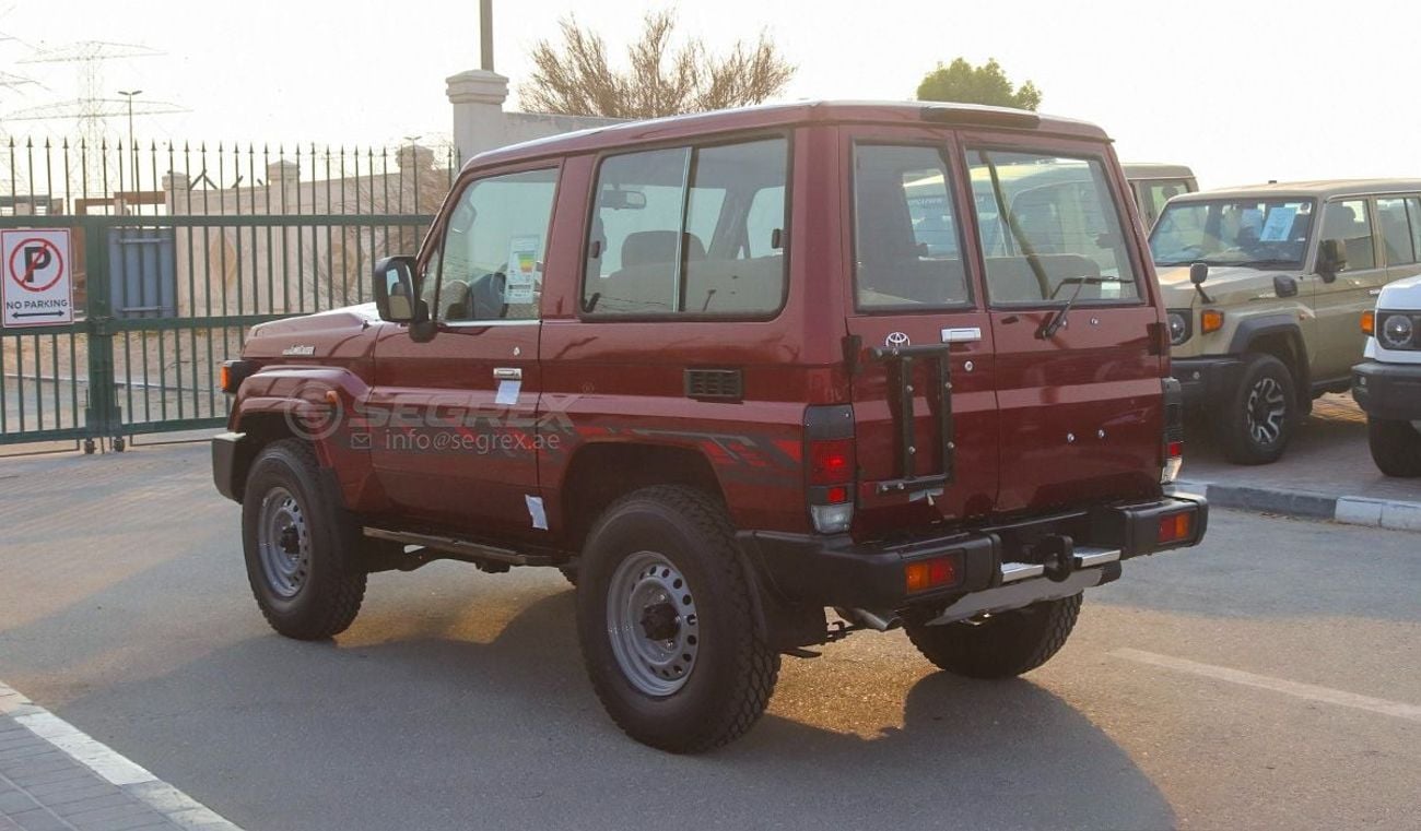 تويوتا لاند كروزر 70 Hardtop LC71 . 4.0L . Petrol . 4WD . 5-Speed Manual . 7 Serats . 3 Doors 2026 Model | For Export
