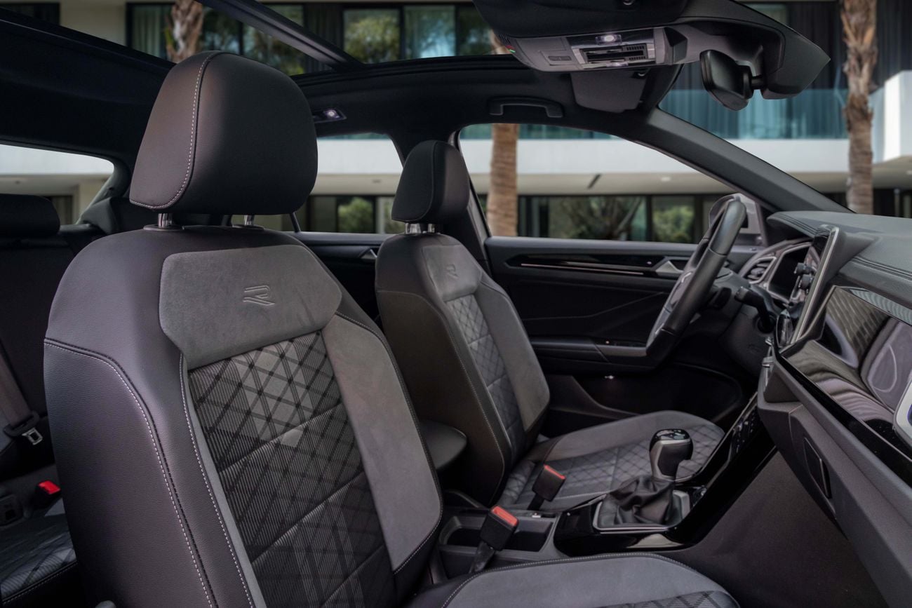 Volkswagen T-ROC R-line T-Roc R-Line | 1,763 P.M | 0% Downpayment | Volkswagen Warranty & Service