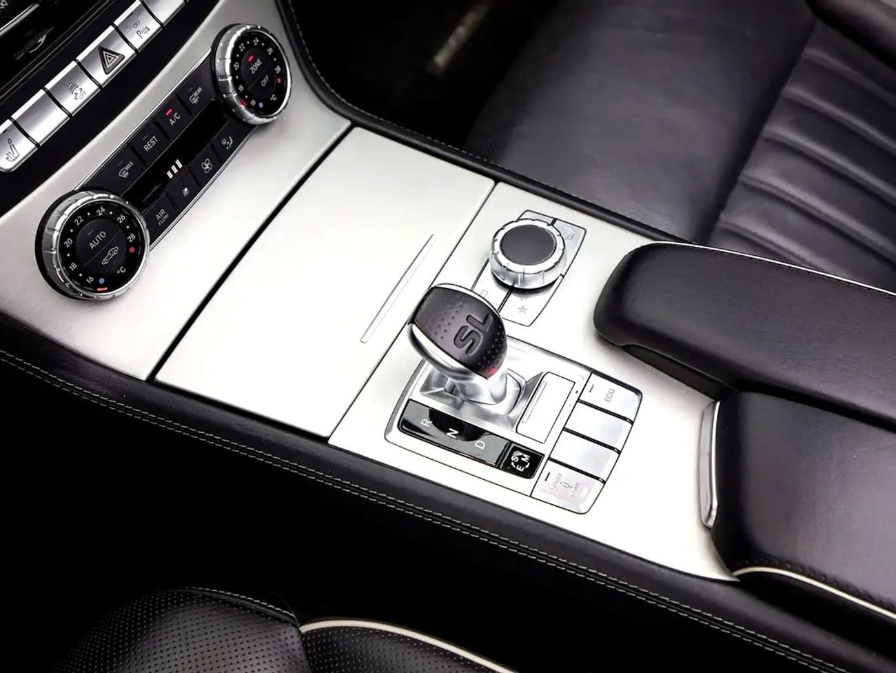 Mercedes Benz SL350 SL350 | GCC Spec