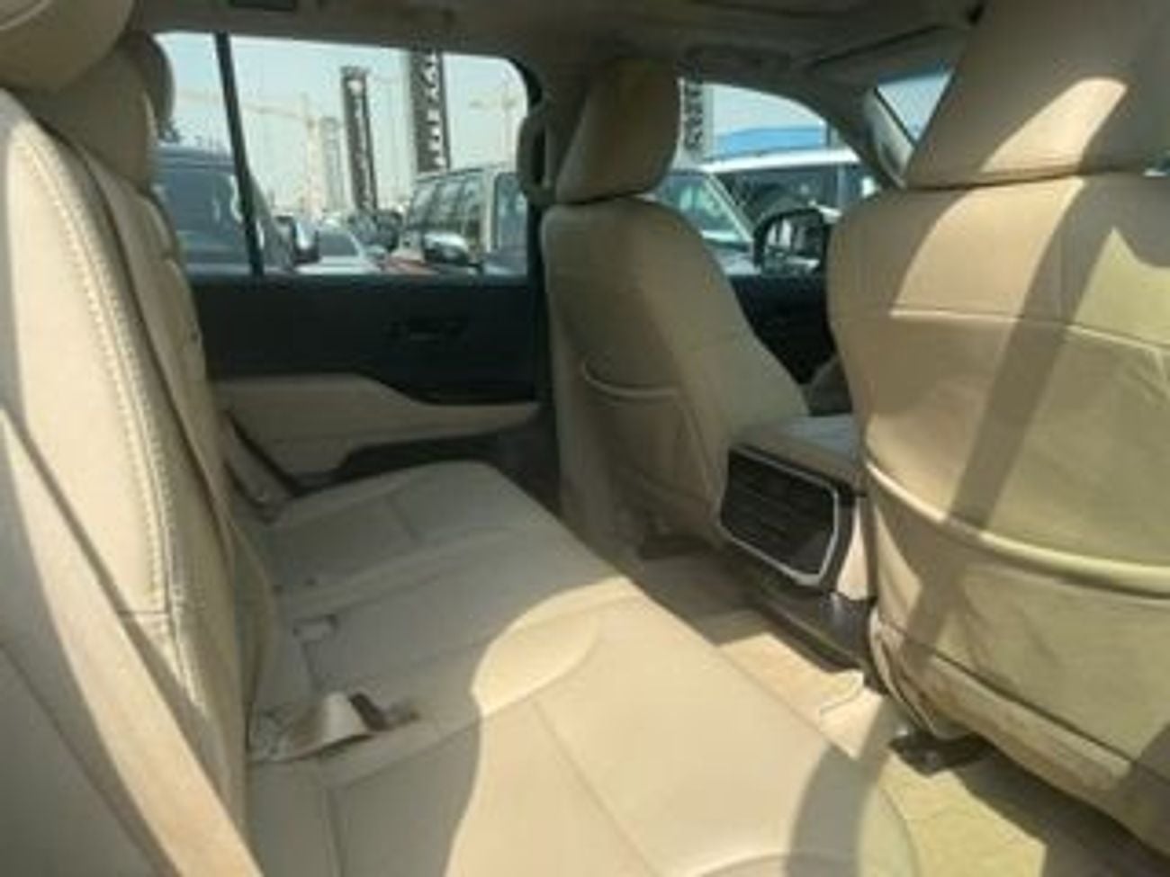 تويوتا لاند كروزر إي إكس آر تويوتا لاند كروزر VXR 3.5TC موديل 2024، خليجية، الفطيم تويوتا، مالك واحد، بحالة ممتازة.