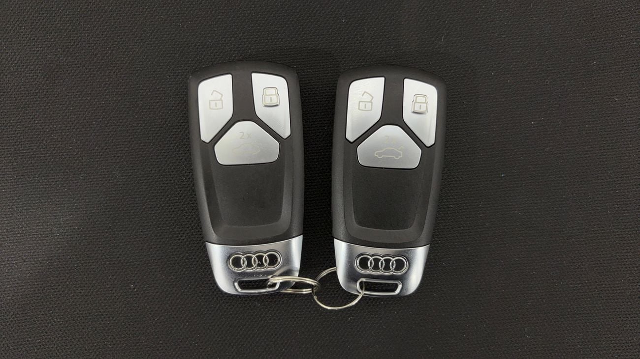 أودي A4 35 TFSI S-LINE كارس24 هي سوق ضخم للسيارات المستعملة موثوق ومضمون ٪كارس24 هي سوق ضخم للسيارات المستعملة موثوق ومضمون
