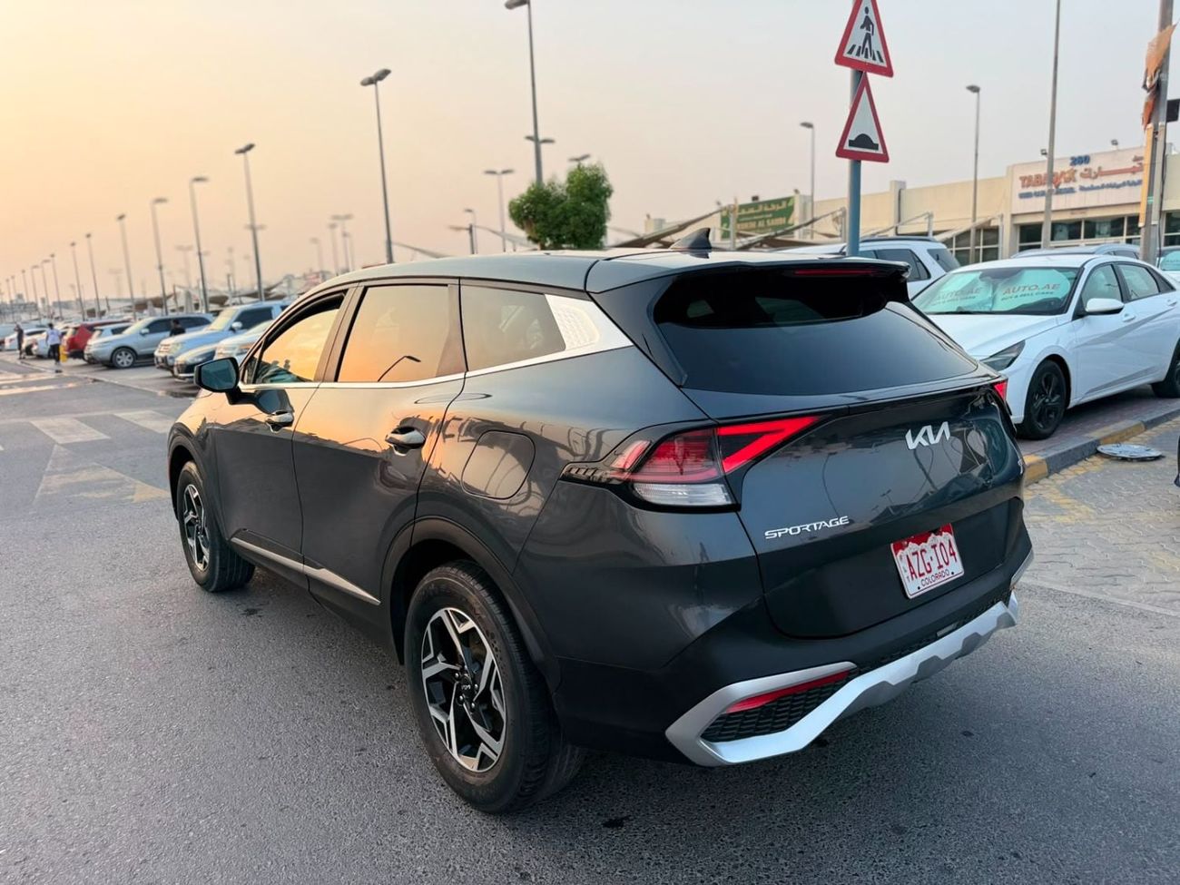 Kia Sportage LX very clean car