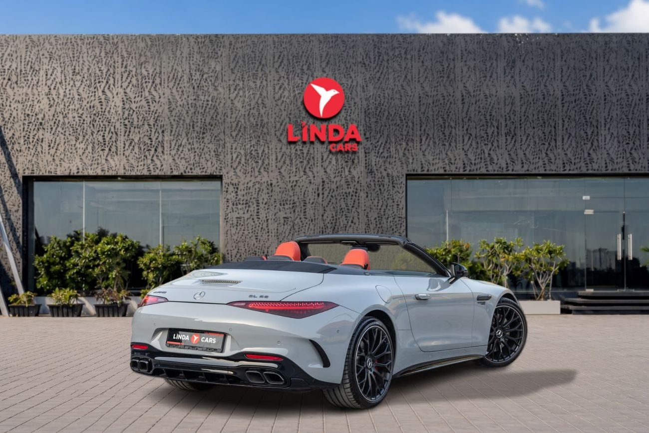 مرسيدس بنز SL 55 AMG 4ماتيك+ مرسيدس بنز SL55 AMG ثنائية التوربو 4Matic+ موديل 2022 بقوانين دول مجلس التعاون الخليجي | الضمان