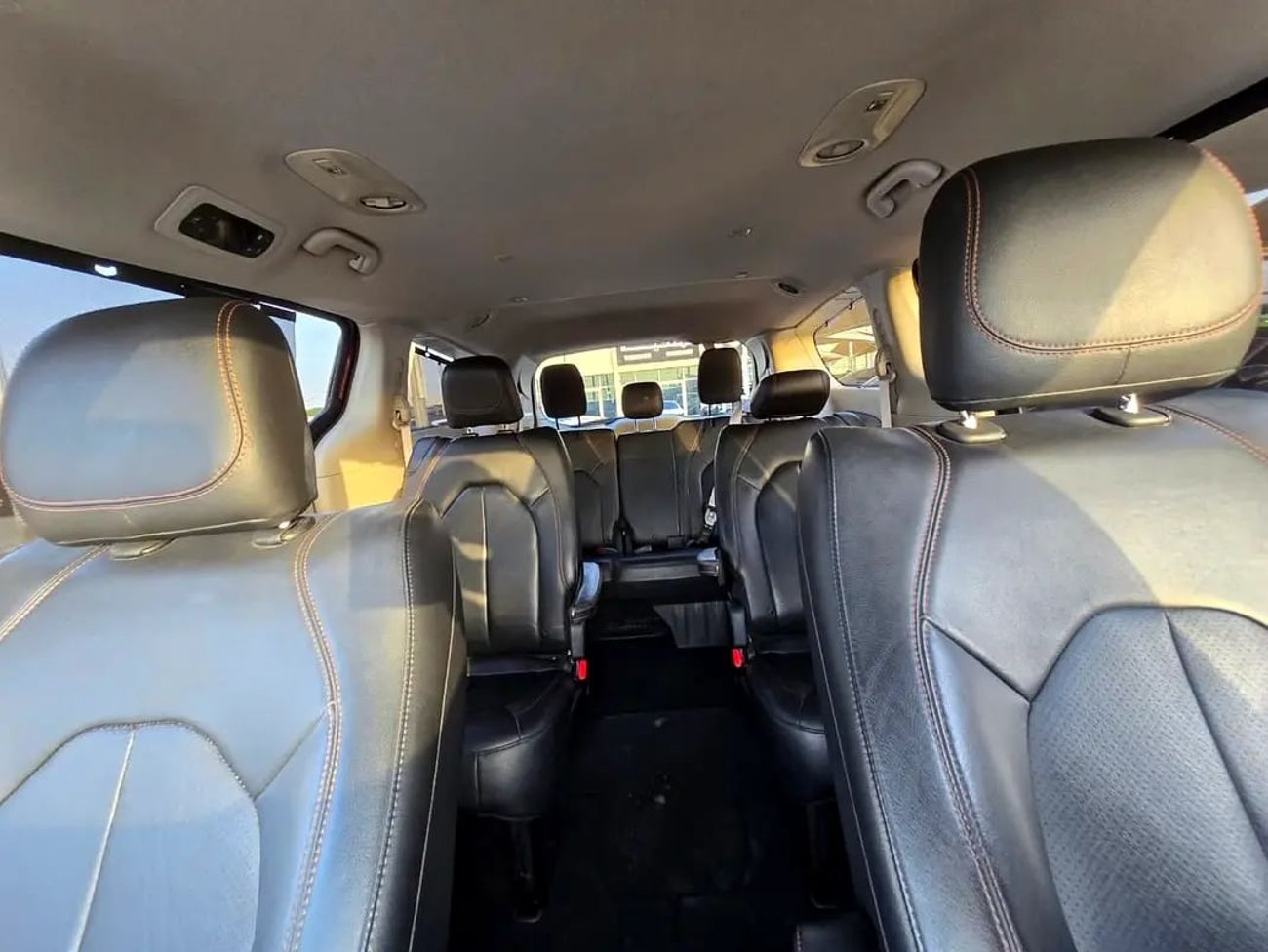Chrysler Pacifica Van