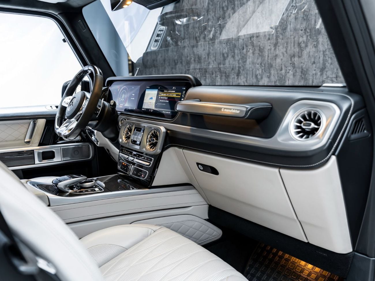 Mercedes Benz G63 AMG STANDARD