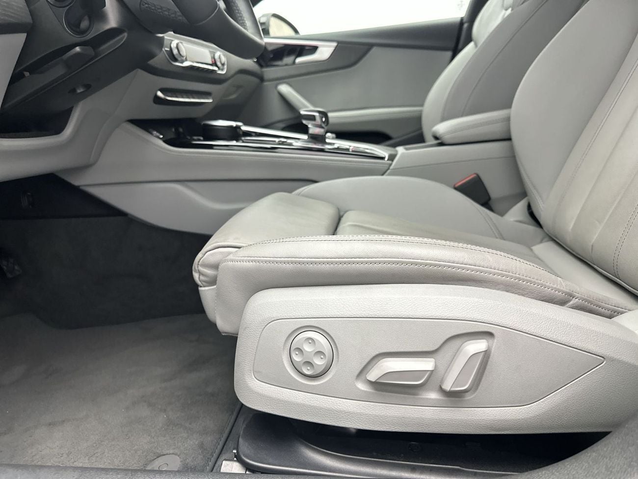 أودي A5 40 TFSI 190hp (Ref# 99391)