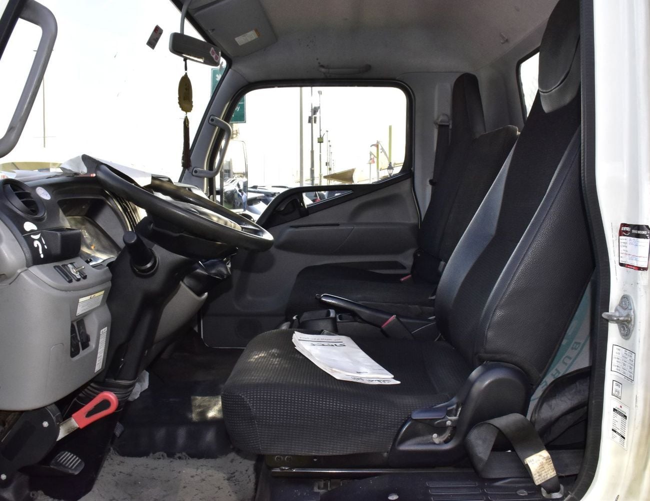 Mitsubishi Fuso Canter . EXCELLENT DEAL for our Mitsubishi Canter Fuso ( 2021 Model ) in White Color GCC Specs